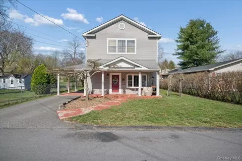 25 Hollis St, Highland Mills, NY 10930