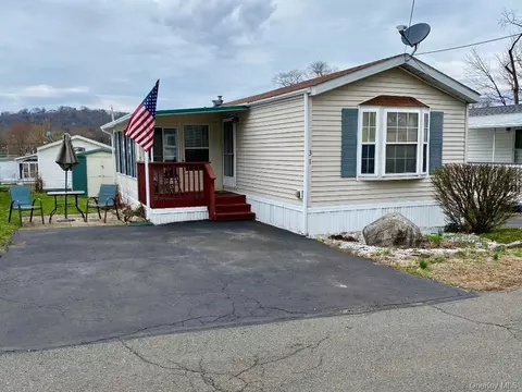31 N Mountainview Mhp, Stony Point, NY 10980
