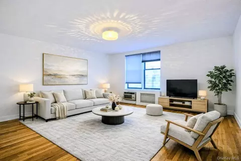 137-05 Franklin Ave #6D, New York, NY 11355