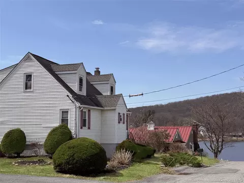 5 Lockwood Rd, Kent, NY 10512