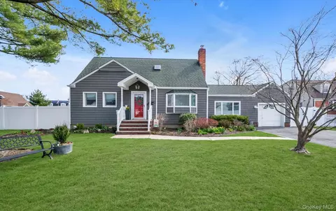 9 Aster Ave, Merrick, NY 11566