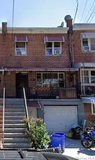 1150 E 223rd St, New York, NY 10466