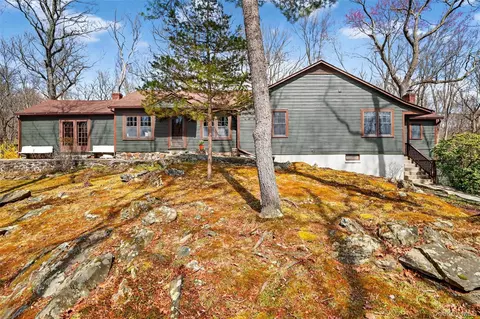 270 Colonel Greene Rd, Yorktown, NY 10598