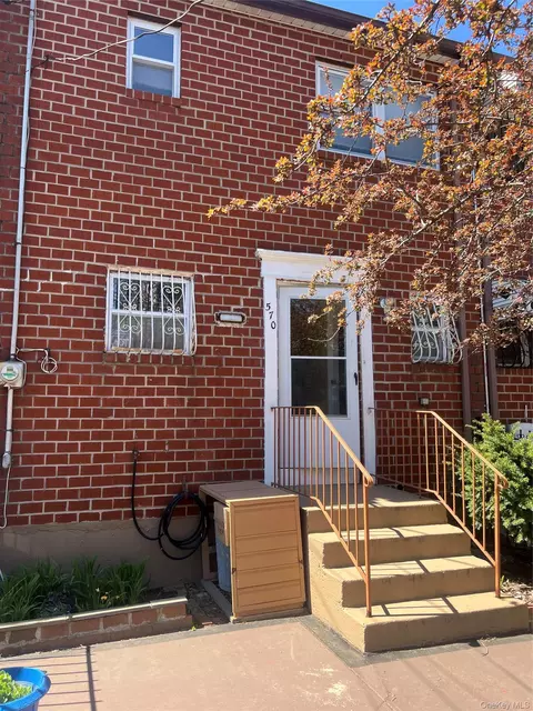 570 Christopher Ave, Brooklyn, NY 11212