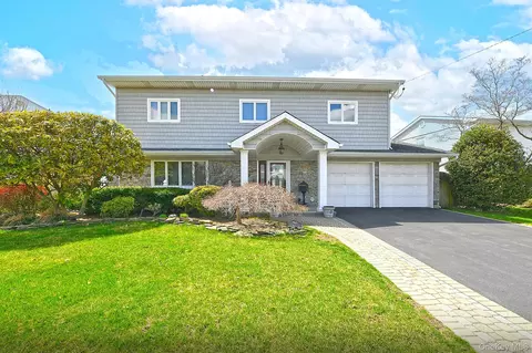 1968 Cynthia Ln, Merrick, NY 11566