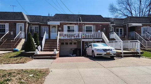 11508 Poppenhusen Ave, New York, NY 11356