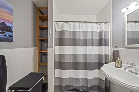 Bath - 45 Maple Ave, Patchogue, NY 11772 photo 2 of 2