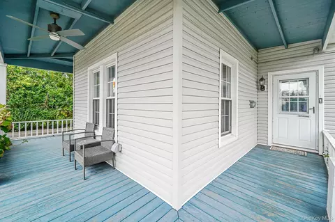 Exterior - 45 Maple Ave, Patchogue, NY 11772 photo 2 of 7