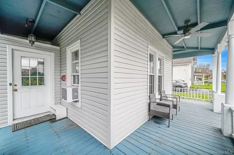 Exterior - 45 Maple Ave, Patchogue, NY 11772 photo 3 of 7