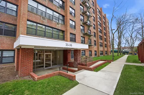 75-34 Bell Blvd #3F, Oakland Gardens, NY 11364