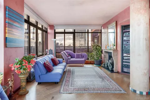 304 E 65th St #PENTHOUSE, New York, NY 10065