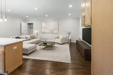 1133 Midland Ave #3D, Yonkers, NY 10708