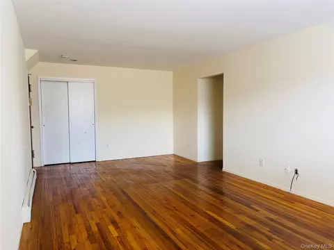 Living - 6 Rolling Way #6D, Peekskill, NY 10566 photo 2 of 3
