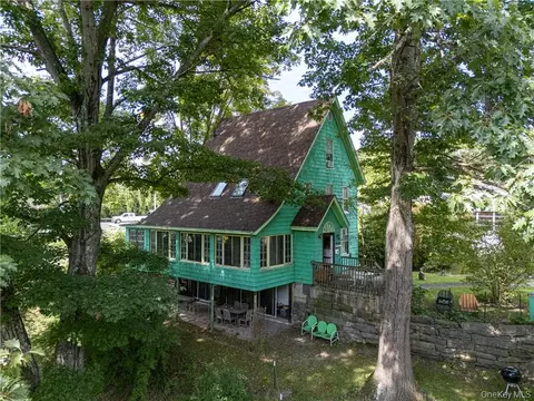 24921 State Highway 97, Hancock, NY 13783