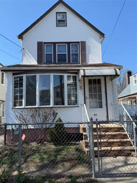 53 Dewitt St, Valley Stream, NY 11580