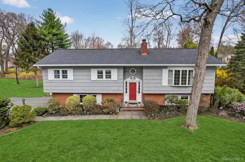 20 Prides Xing, Clarkstown, NY 10956