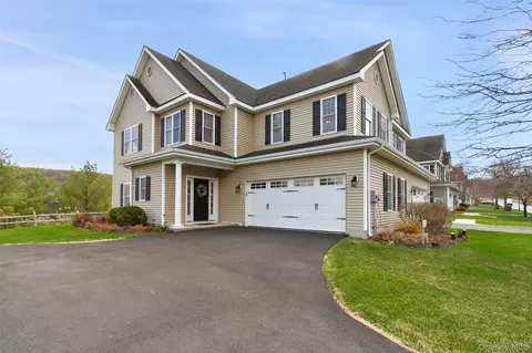 Exterior - 19 Revolution Rd, Philipstown, NY 10516 photo 10 of 11