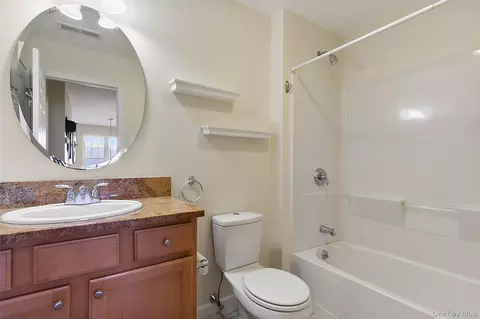 Bath - 19 Revolution Rd, Philipstown, NY 10516 photo 4 of 4