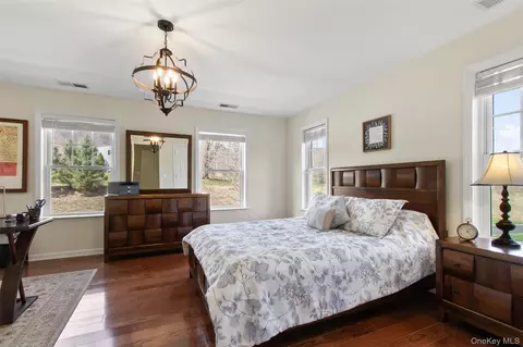 Bedroom - 19 Revolution Rd, Philipstown, NY 10516 photo 3 of 5