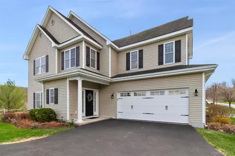 Exterior - 19 Revolution Rd, Philipstown, NY 10516 photo 2 of 11