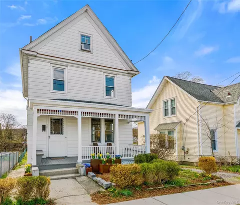 20 Maple St, Greenburgh, NY 10522