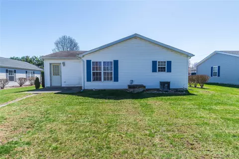 19 Biscayne Blvd, Poughkeepsie, NY 12603 photo 6