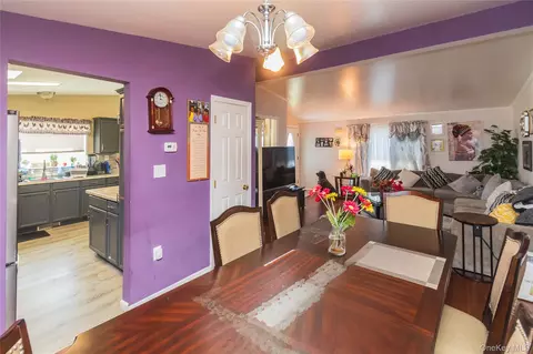 19 Biscayne Blvd, Poughkeepsie, NY 12603 photo 27