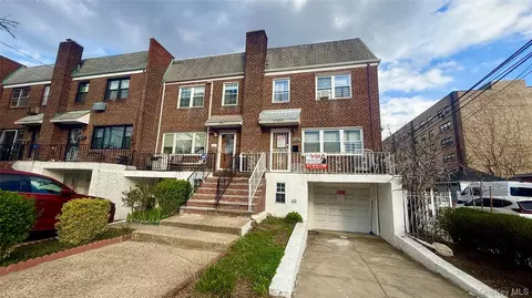11002 Saultell Ave, New York, NY 11368