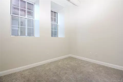 Bedroom - 200 School House Rd #1A, Peekskill, NY 10566 photo 6 of 7