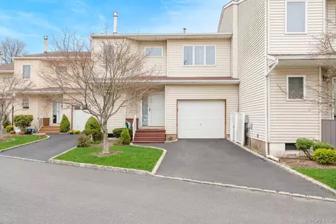 140 Atlantic Ave #419, Oceanside, NY 11572