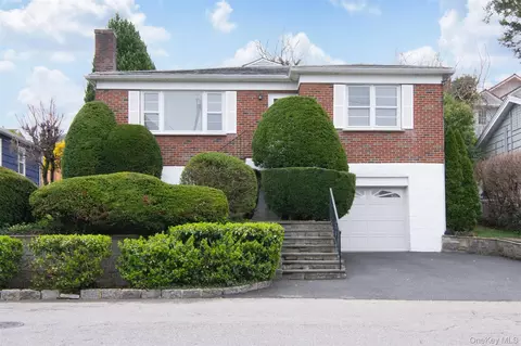 34 Deshon Ave, Yonkers, NY 10708