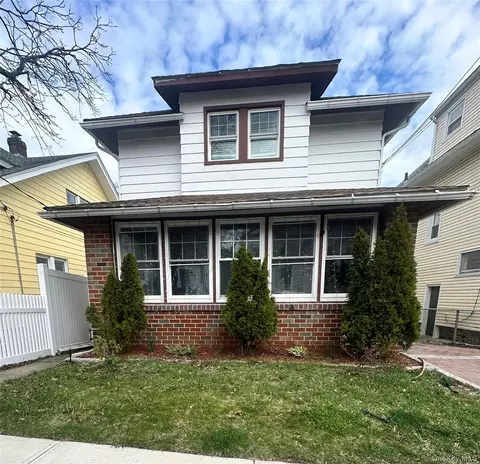 59 Ramsey Ave, Yonkers, NY 10701