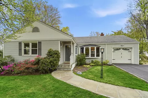 44 Darling Ave, New Rochelle, NY 10804