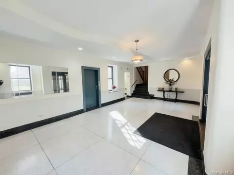 3017 Riverdale Ave #1F, New York, NY 10463