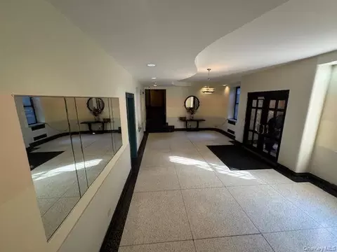 3017 Riverdale Ave #1F, New York, NY 10463