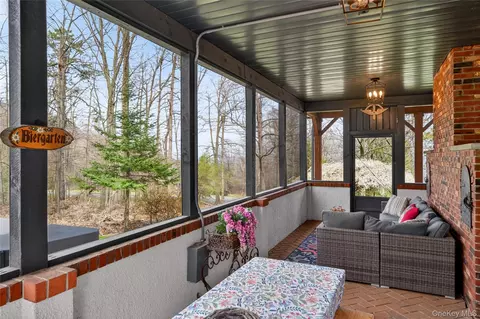 Exterior - 3 Mountain Brook Rd, Cornwall, NY 12518 photo 4 of 8