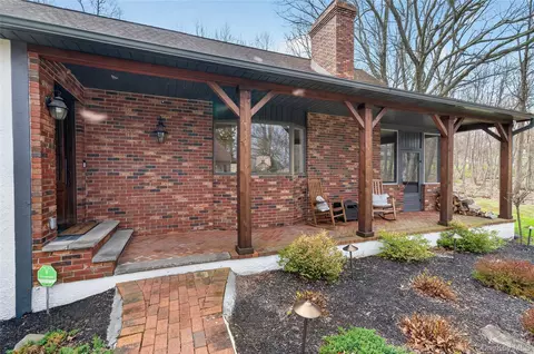 Exterior - 3 Mountain Brook Rd, Cornwall, NY 12518 photo 3 of 8