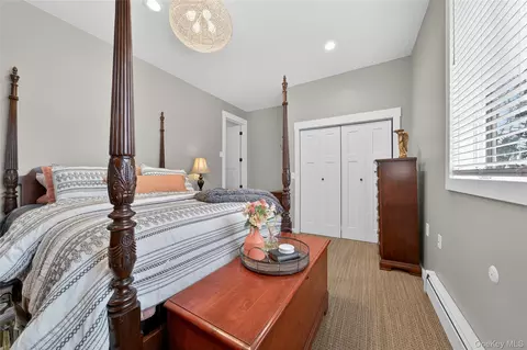 Bedroom - 3 Mountain Brook Rd, Cornwall, NY 12518 photo 5 of 9