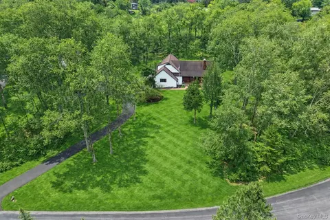 View/Area - 3 Mountain Brook Rd, Cornwall, NY 12518 photo 3 of 3