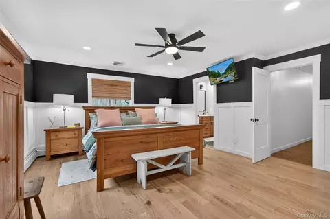 Bedroom - 3 Mountain Brook Rd, Cornwall, NY 12518 photo 2 of 9
