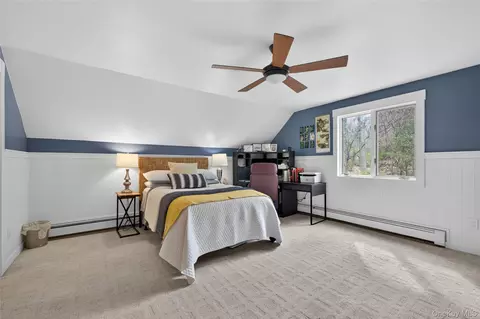 Bedroom - 3 Mountain Brook Rd, Cornwall, NY 12518 photo 6 of 9