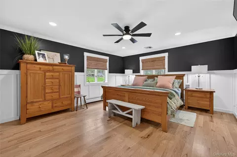 Bedroom - 3 Mountain Brook Rd, Cornwall, NY 12518 photo 1 of 9