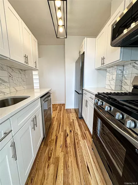 35-24 78 St #A67, Jackson Heights, NY 11372