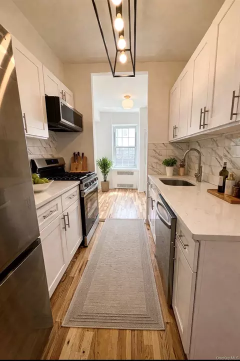 35-24 78th St #A67, Jackson Heights, NY 11372