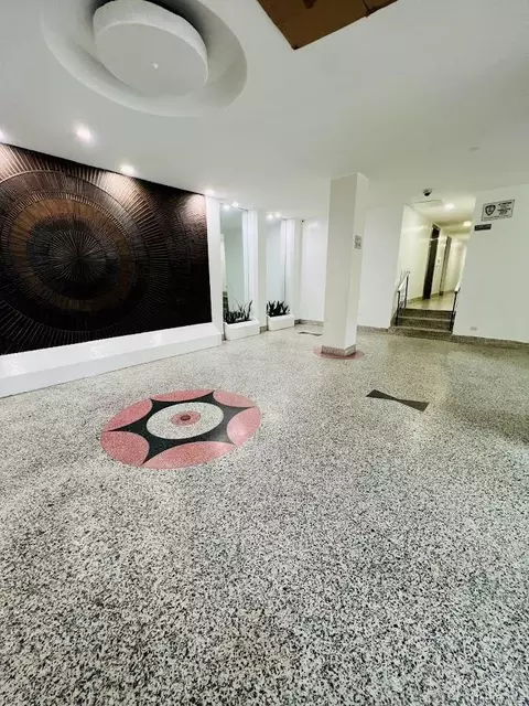 2385 Barker Ave #2U, New York, NY 10467