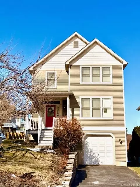 4 Broad St, Newburgh, NY 12550