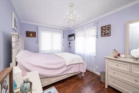Bedroom - 19945 34th Ave, Flushing, NY 11358 photo 1 of 4
