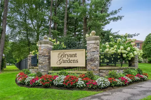 3 Bryant Cres #1D, White Plains, NY 10605