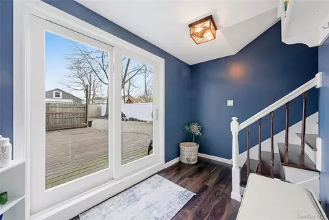 Entry Way - 205 Oak St, Patchogue, NY 11772 photo 2 of 2