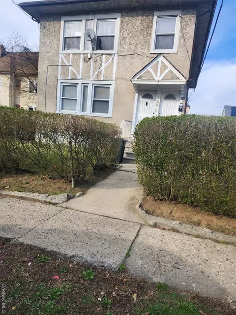 129 Hillside Ave, Mount Vernon, NY 10553